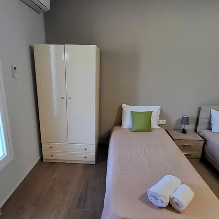 Dimitri * Limenaria (Thasos)